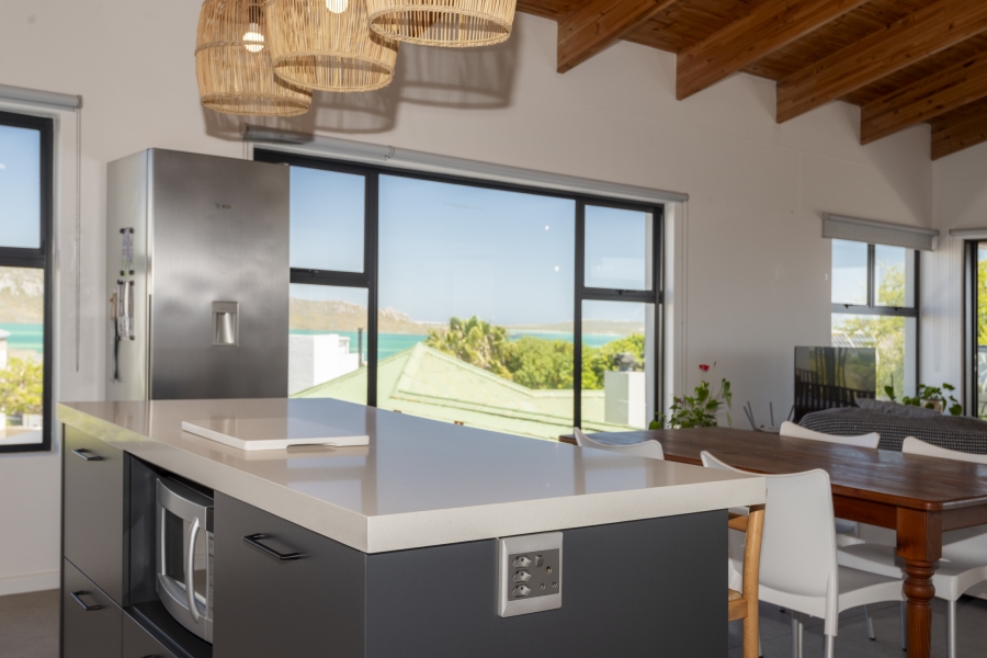 5 Bedroom Property for Sale in Myburgh Park Western Cape